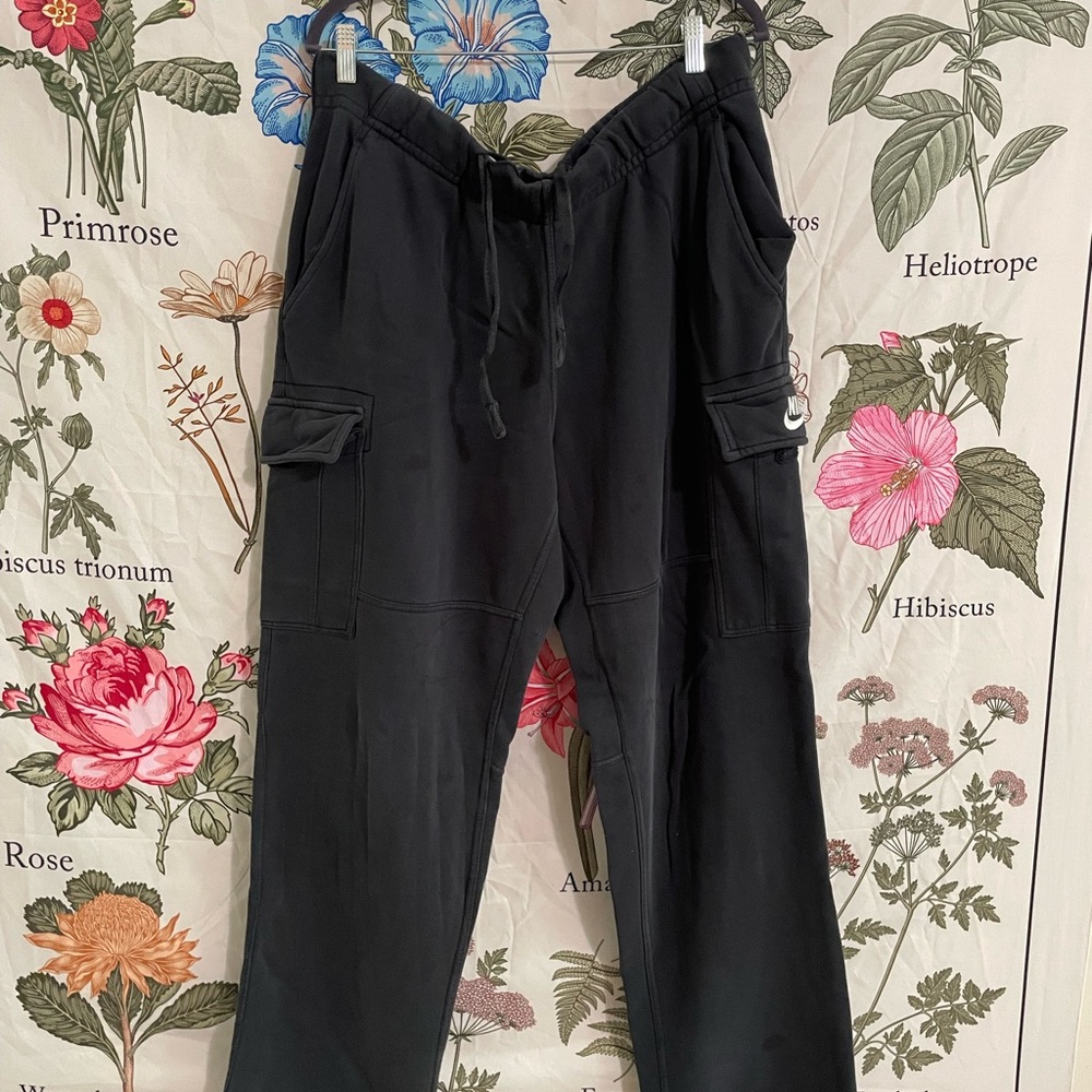 Nike Black Cargo Drawstring Vintage Sweatpants